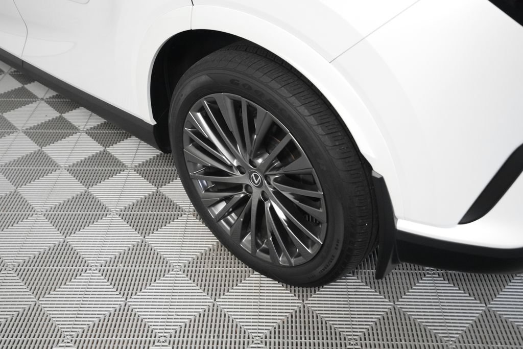Certified 2024 Lexus RX 350 w/ Accessory Package (K3) AWD/4WD image 8