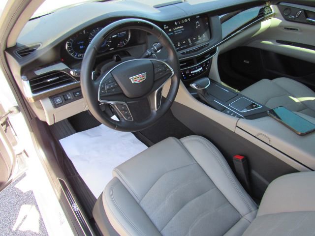 Used 2018 Cadillac CT6 Premium Luxury w/ Super Cruise Package AWD/4WD image 11