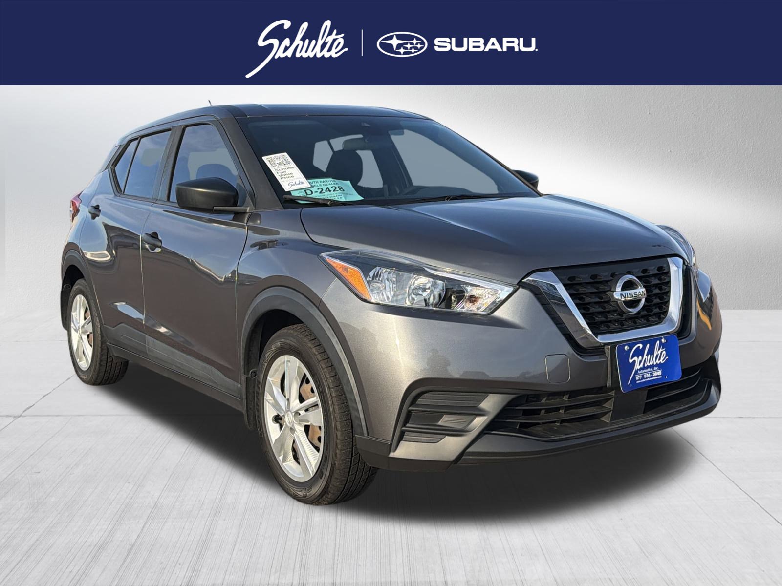Used 2020 Nissan Kicks S image 1