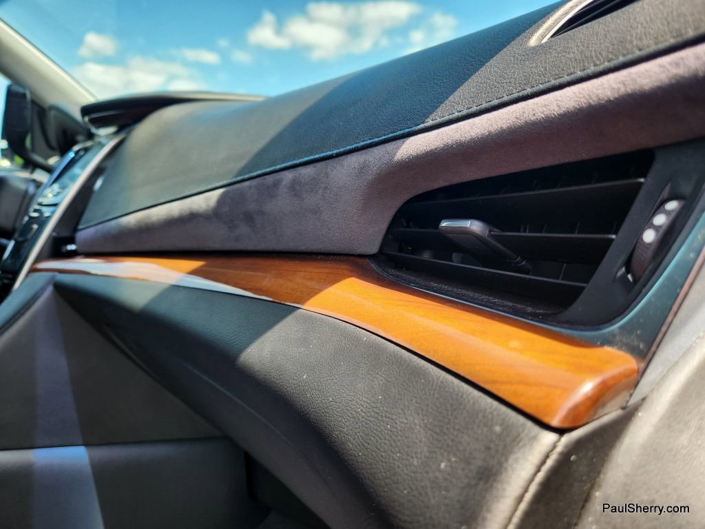 Used 2019 Cadillac Escalade ESV image 31