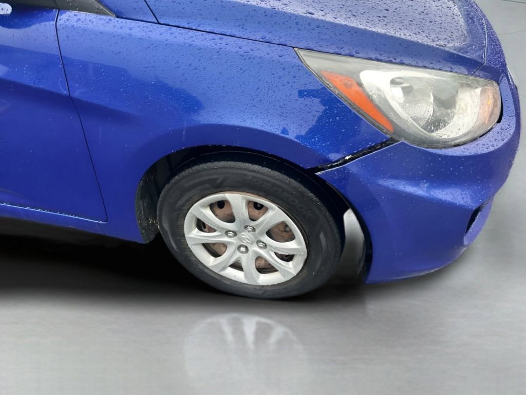 Used 2012 Hyundai Accent GS image 12