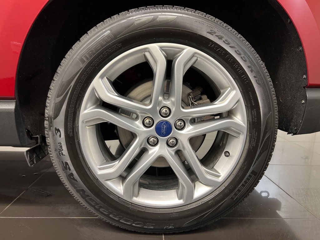 Certified 2017 Ford Edge Titanium w/ Equipment Group 301A image 7