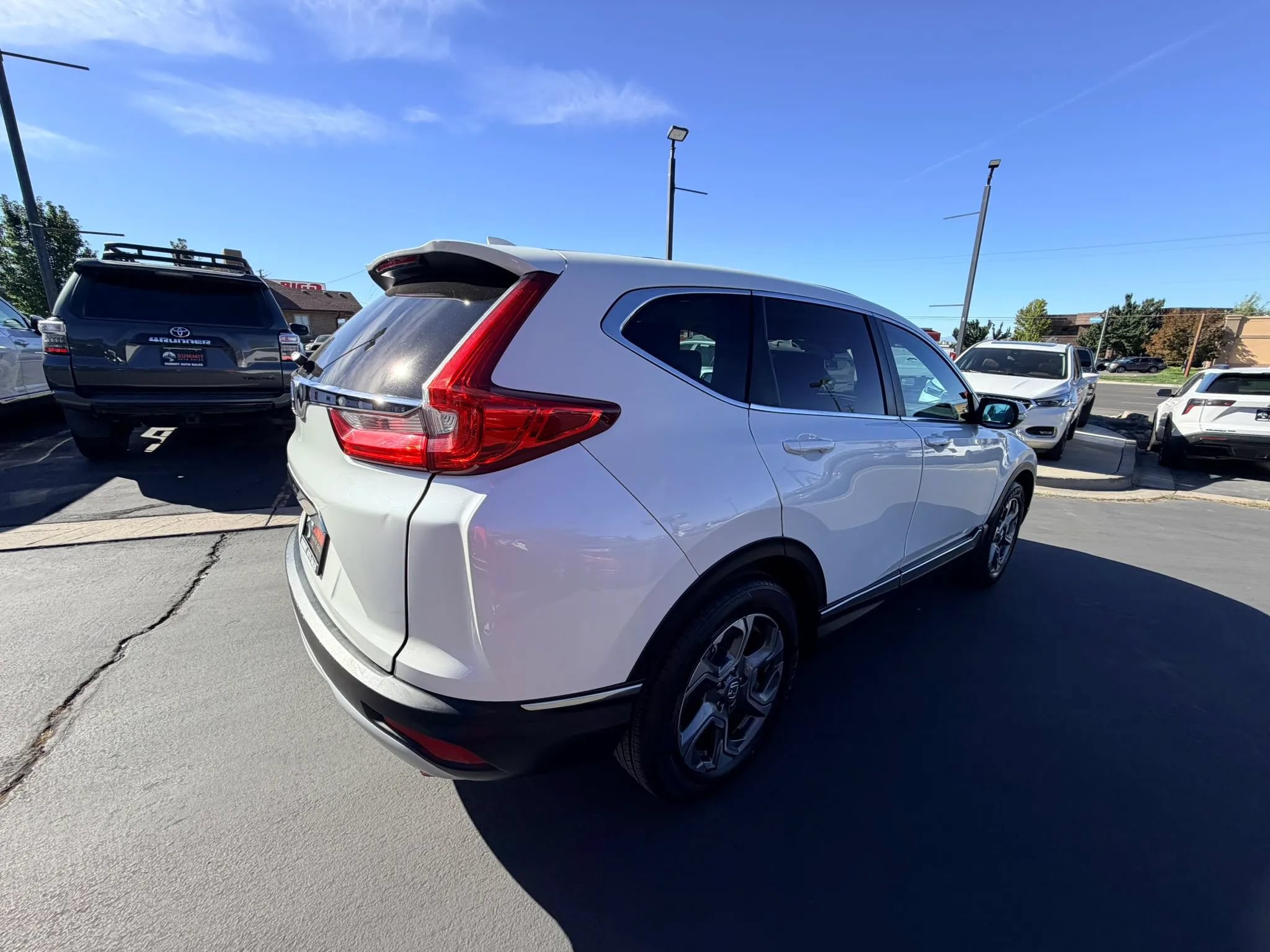 Used 2018 Honda CR-V EX image 4