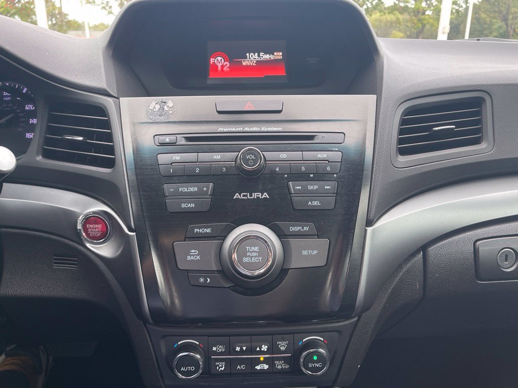 Used 2014 Acura ILX FWD image 10