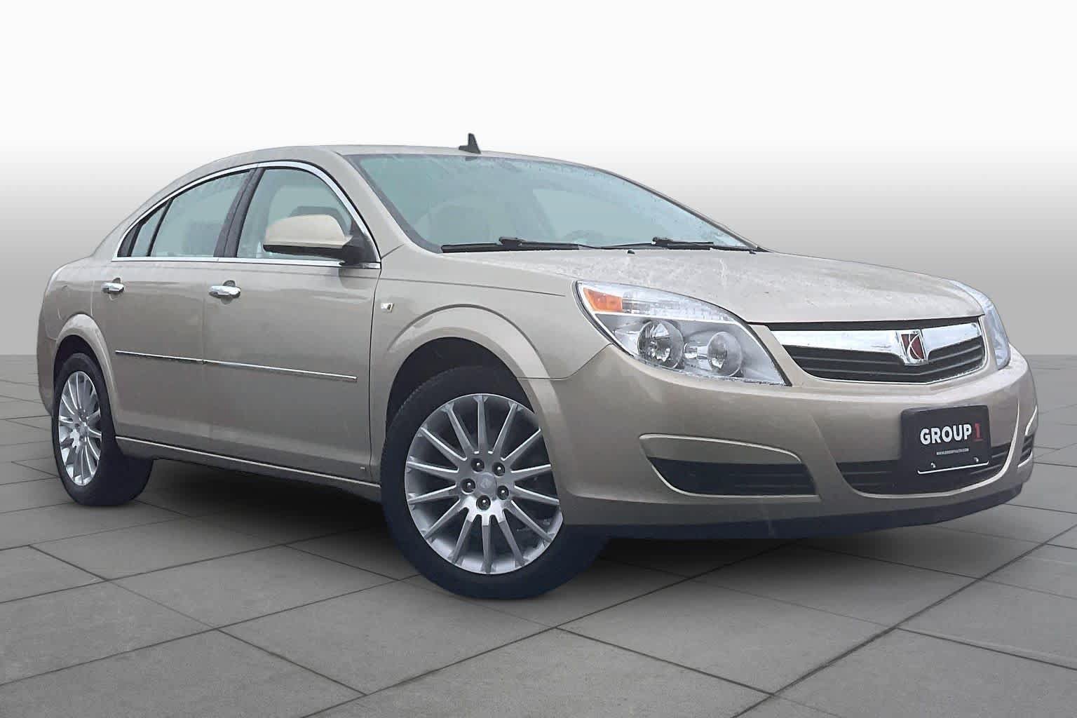 Used 2008 Saturn Aura XR w/ Premium Trim Package FWD image 2