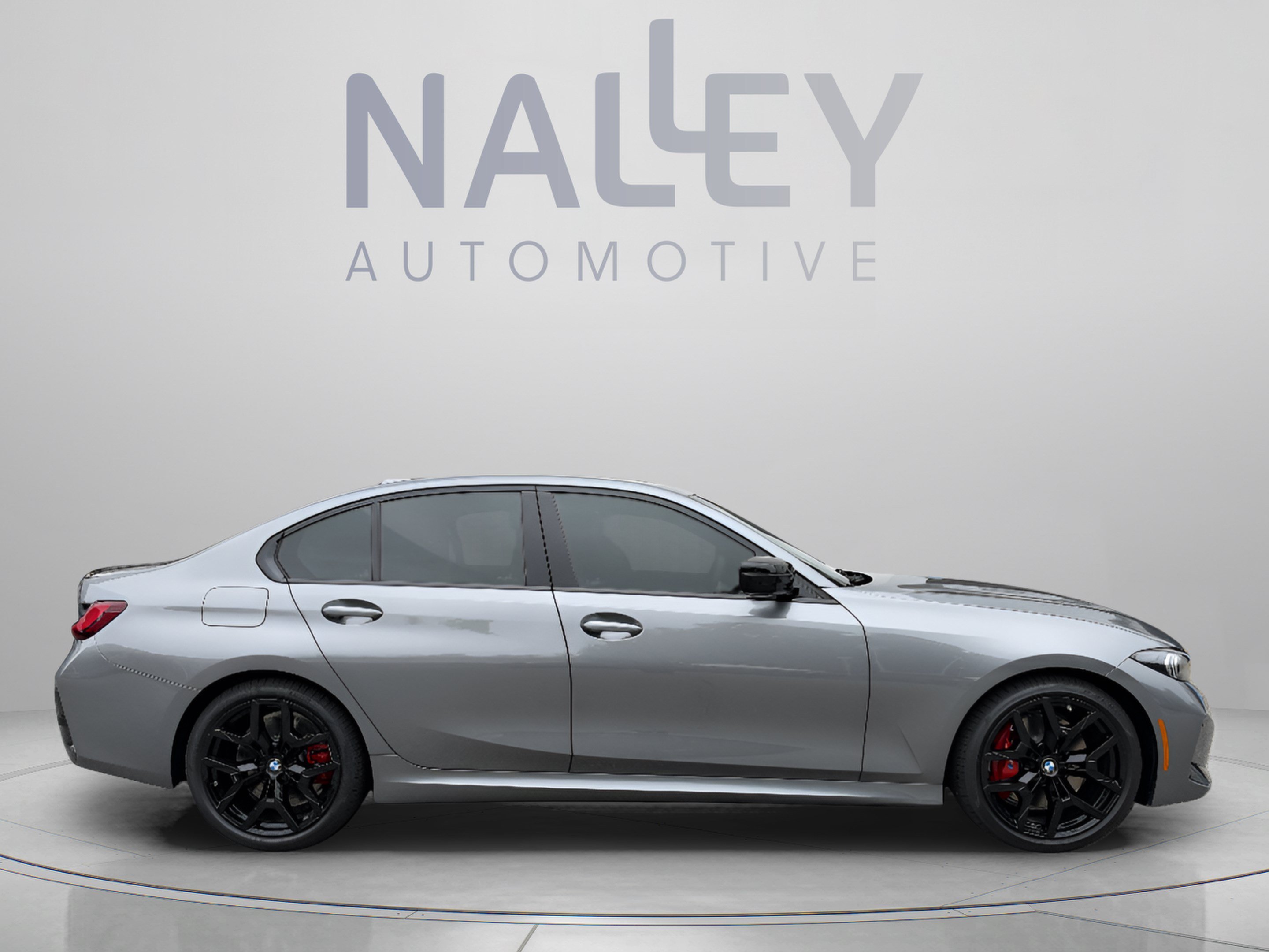 New 2026 BMW 330i Sedan w/ M Sport Package RWD image 4