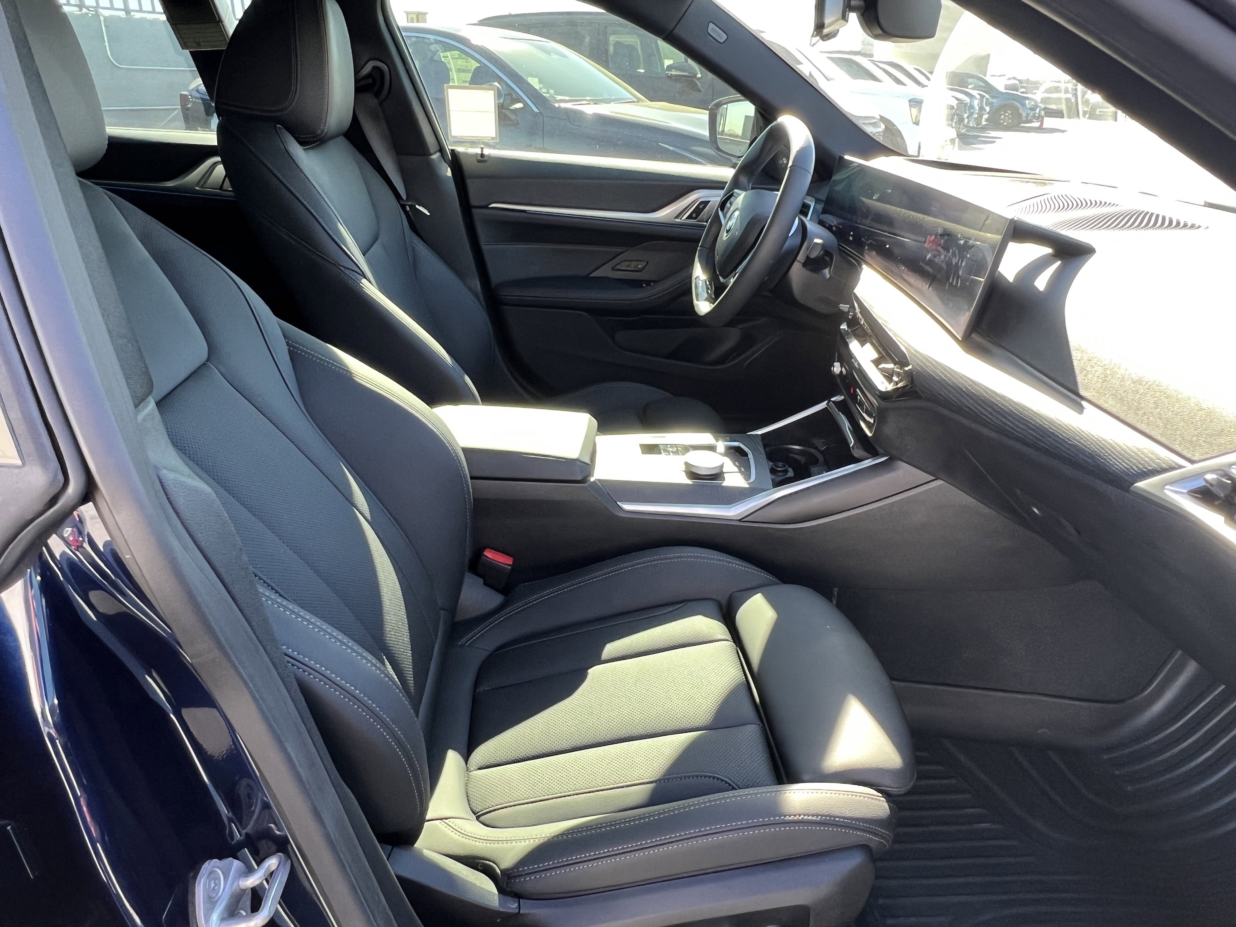 Used 2025 BMW i4 eDrive40 w/ M Sport Package image 14