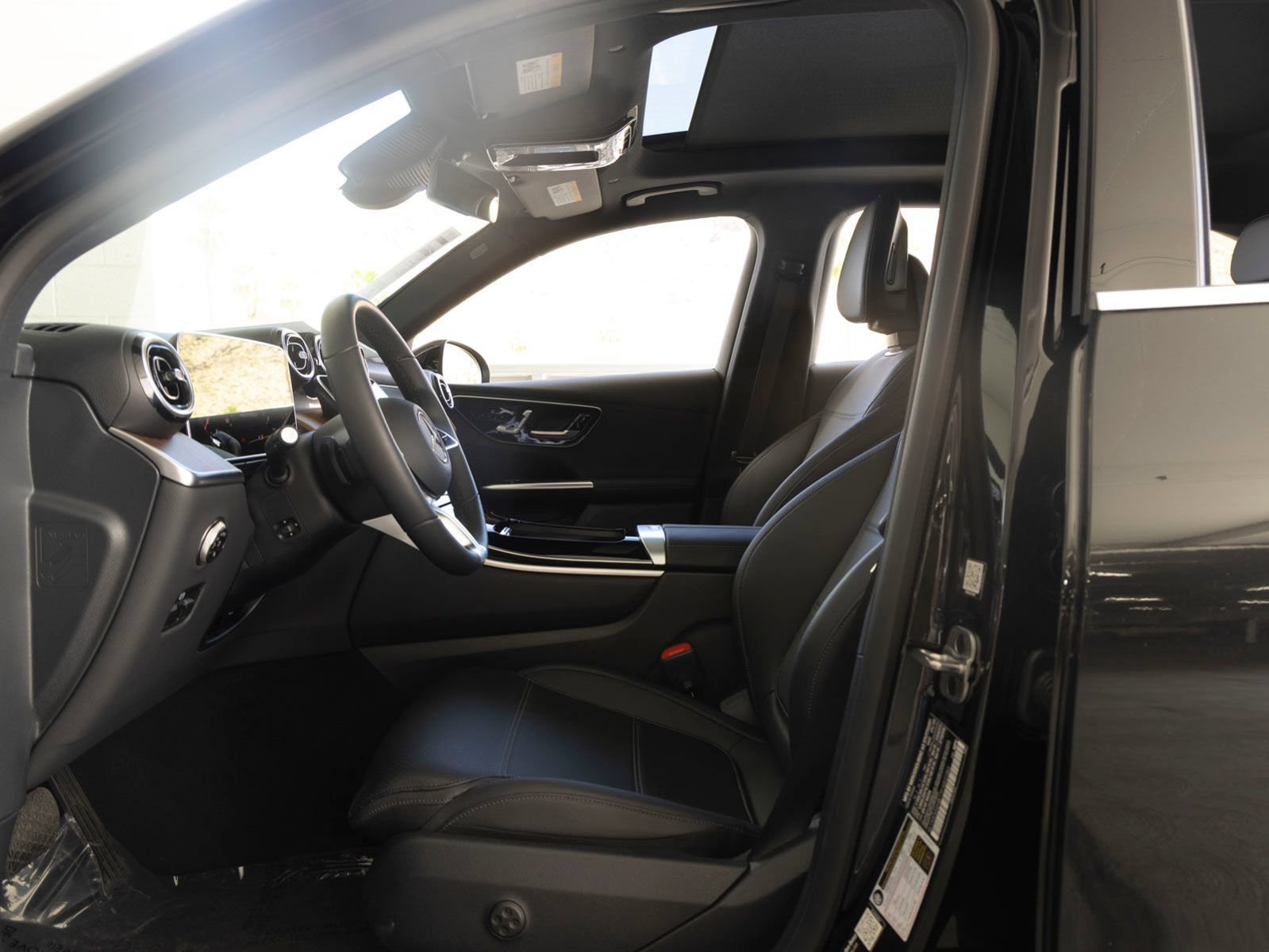 Certified 2026 Mercedes-Benz GLC 300 4MATIC image 14
