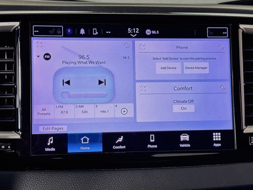Used 2023 Chrysler Pacifica Touring-L FWD image 34