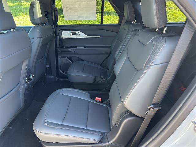 New 2027 Ford Explorer Active w/ Active Comfort Package AWD/4WD image 15