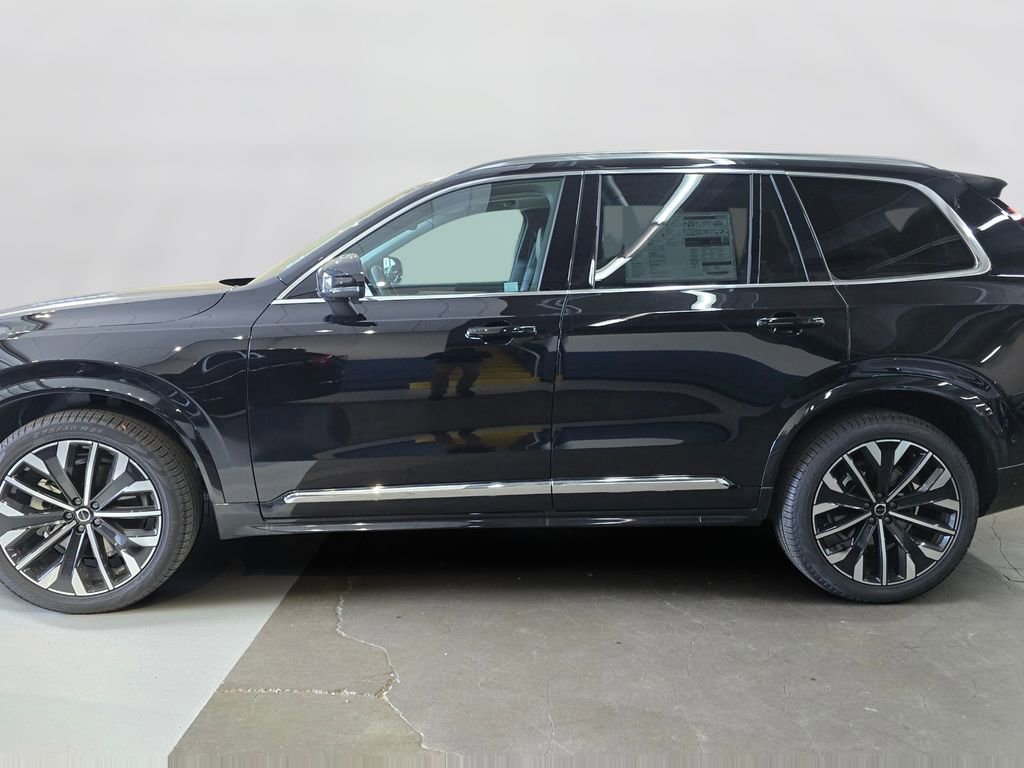 New 2026 Volvo XC90 B6 Ultra w/ Protection Package AWD/4WD image 9