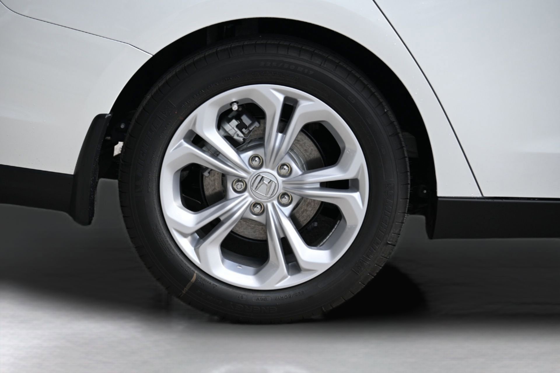 New 2025 Honda Accord LX image 36