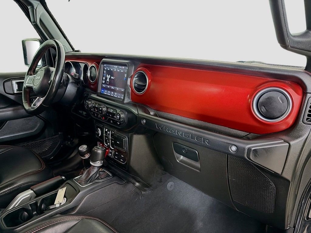 Used 2022 Jeep Wrangler Unlimited Rubicon w/ Cold Weather Group image 19