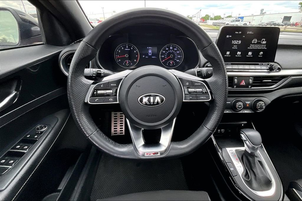 Used 2020 Kia Forte GT-Line w/ GT-Line Premium Package FWD image 5