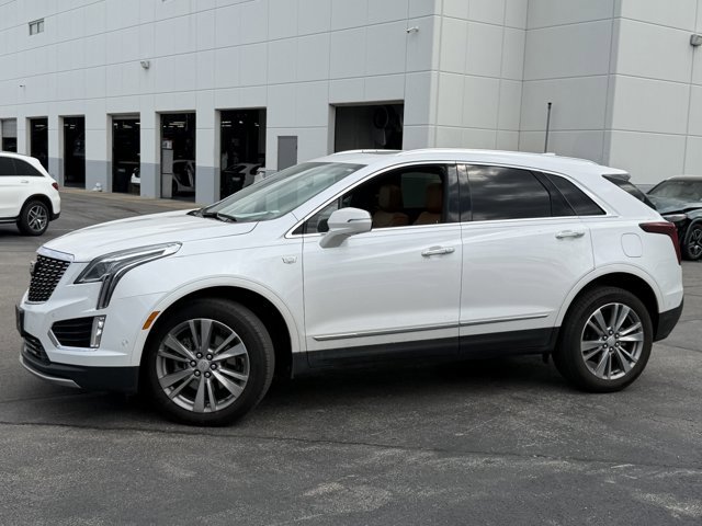 Used 2024 Cadillac XT5 Premium Luxury w/ Technology Package image 8