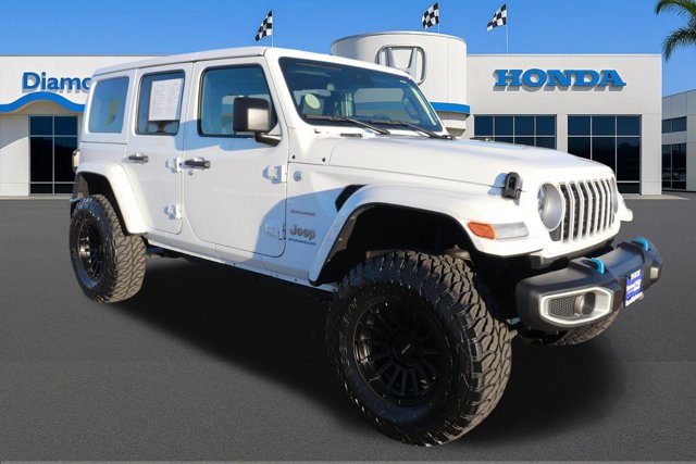 Used 2024 Jeep Wrangler Sahara image 1