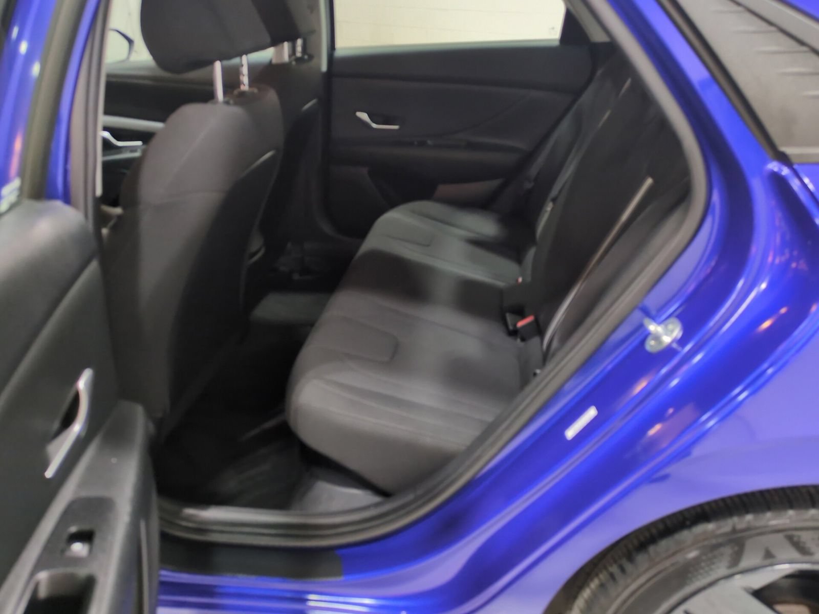 Certified 2023 Hyundai Elantra Blue FWD image 13