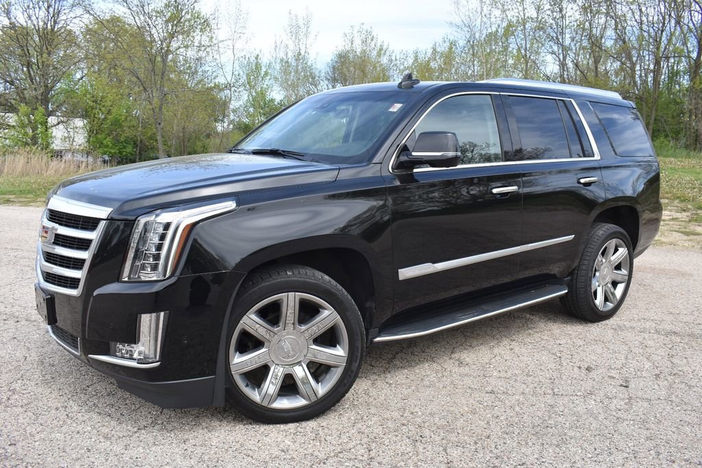 Used 2019 Cadillac Escalade Luxury AWD/4WD image 13