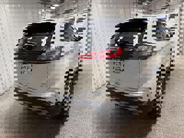 Used 2022 Ford Edge SEL AWD/4WD image 4
