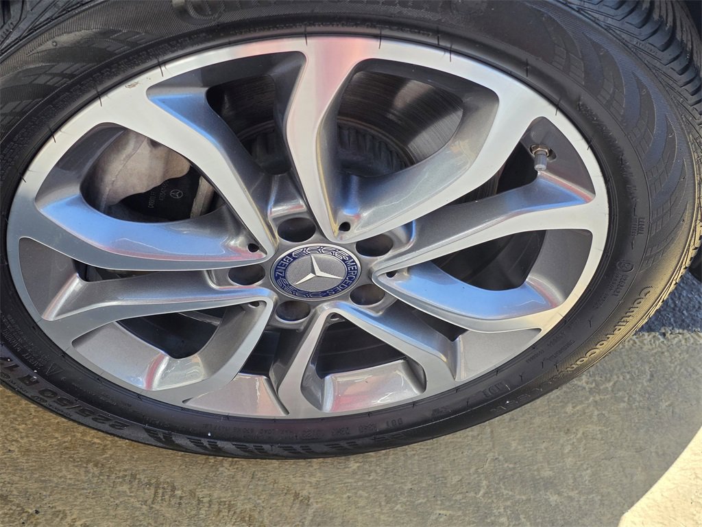 Used 2017 Mercedes-Benz C 300 4MATIC Sedan image 13