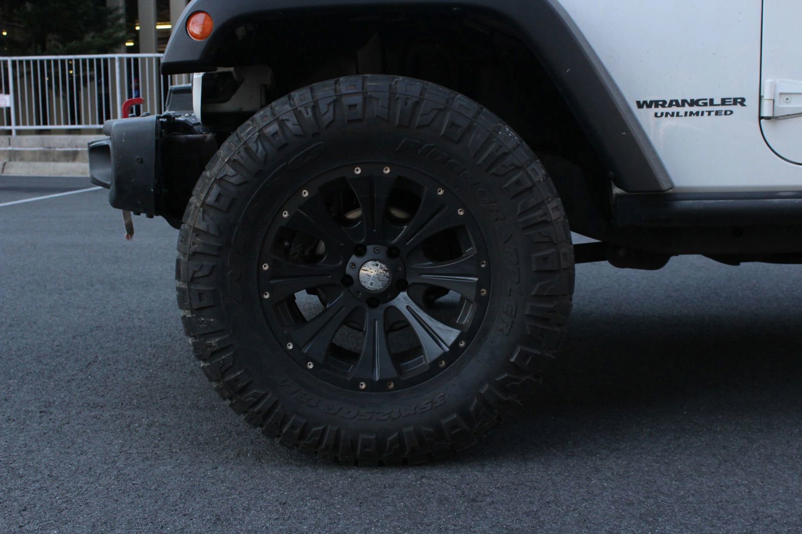 Used 2017 Jeep Wrangler Unlimited Rubicon w/ Dual Top Group AWD/4WD image 11