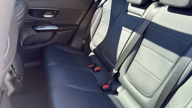 Certified 2026 Mercedes-Benz GLC 300 4MATIC image 31