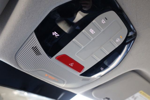 Used 2025 Kia K4 EX image 29