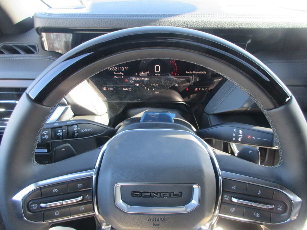 New 2026 GMC Yukon Denali w/ Denali Reserve Package image 19