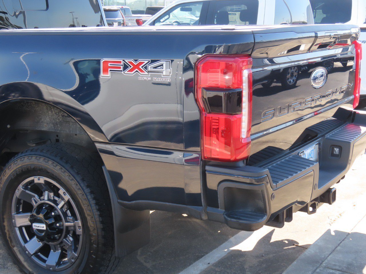 Used 2024 Ford F250 XLT w/ XLT Premium Package AWD/4WD image 14