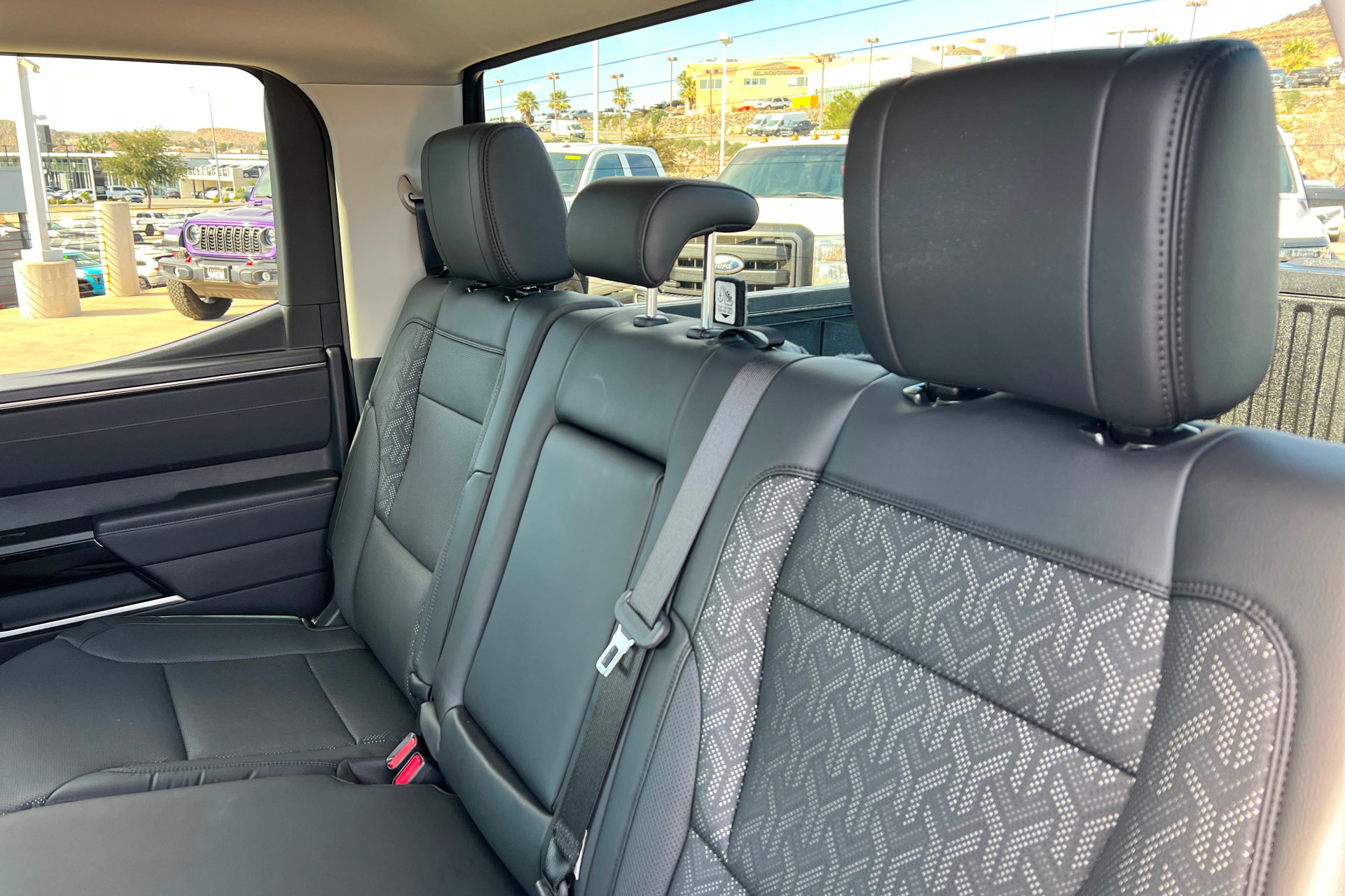 Used 2024 Toyota Tundra Limited AWD/4WD image 21