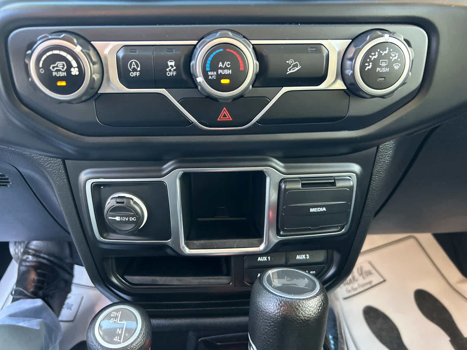 Used 2021 Jeep Wrangler Unlimited Sport AWD/4WD image 17