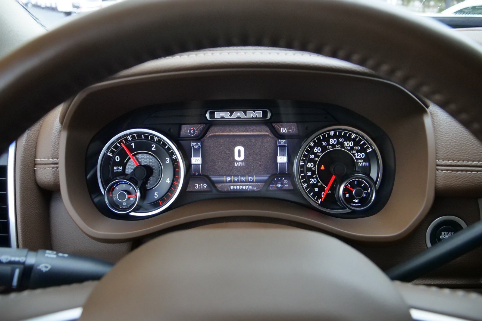 Used 2023 RAM 2500 Laramie AWD/4WD image 17