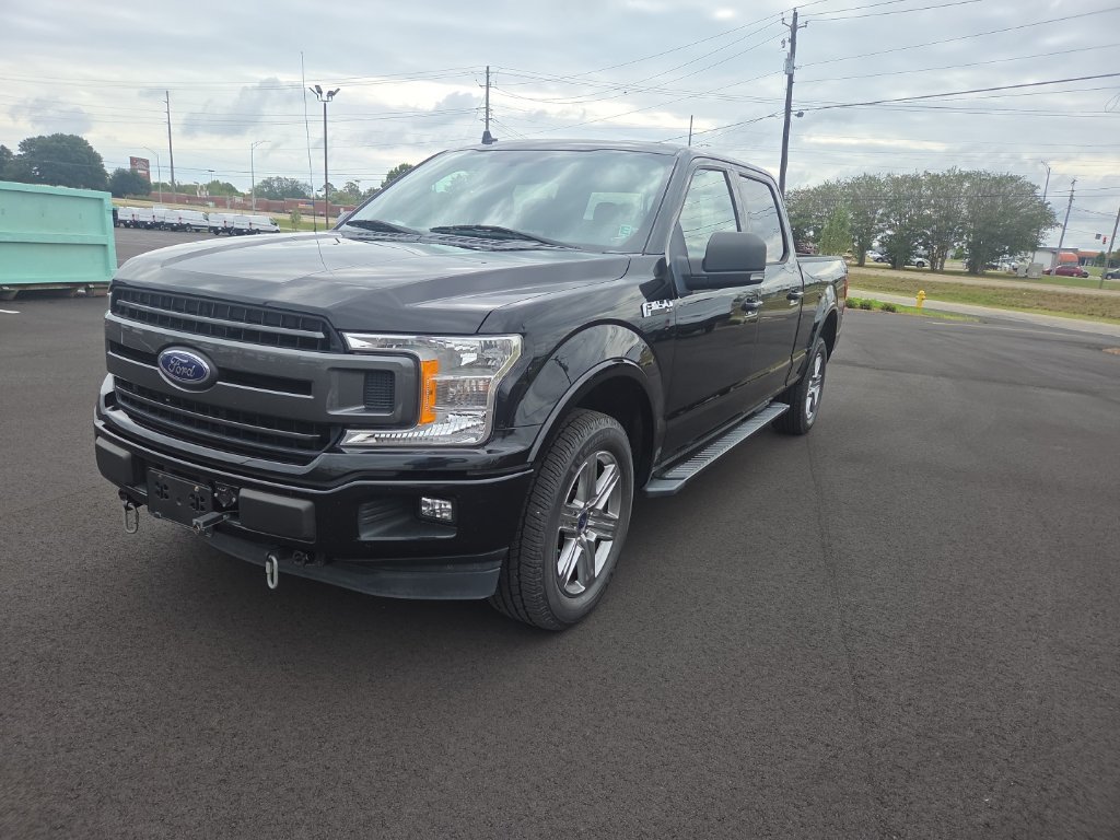 Used 2018 Ford F150 XLT w/ Equipment Group 302A Luxury AWD/4WD image 6