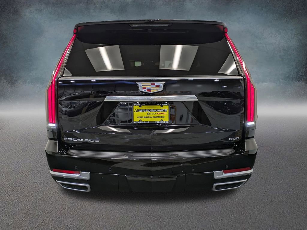 Used 2025 Cadillac Escalade Premium Luxury image 5
