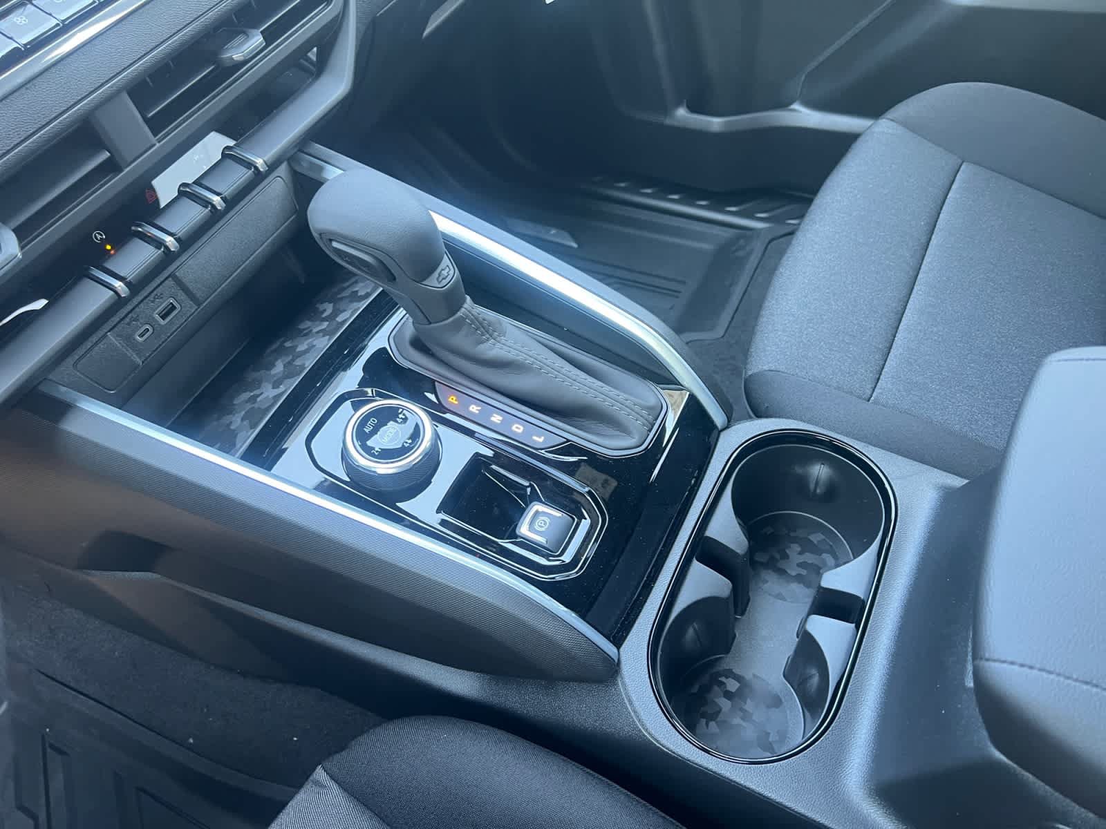 New 2026 Chevrolet Colorado Trail Boss AWD/4WD image 16