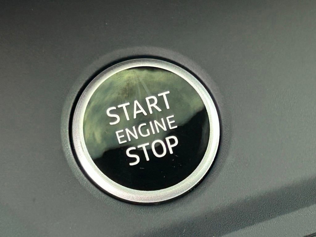 Used 2025 Audi Q3 2.0T Premium w/ Convenience Package image 28