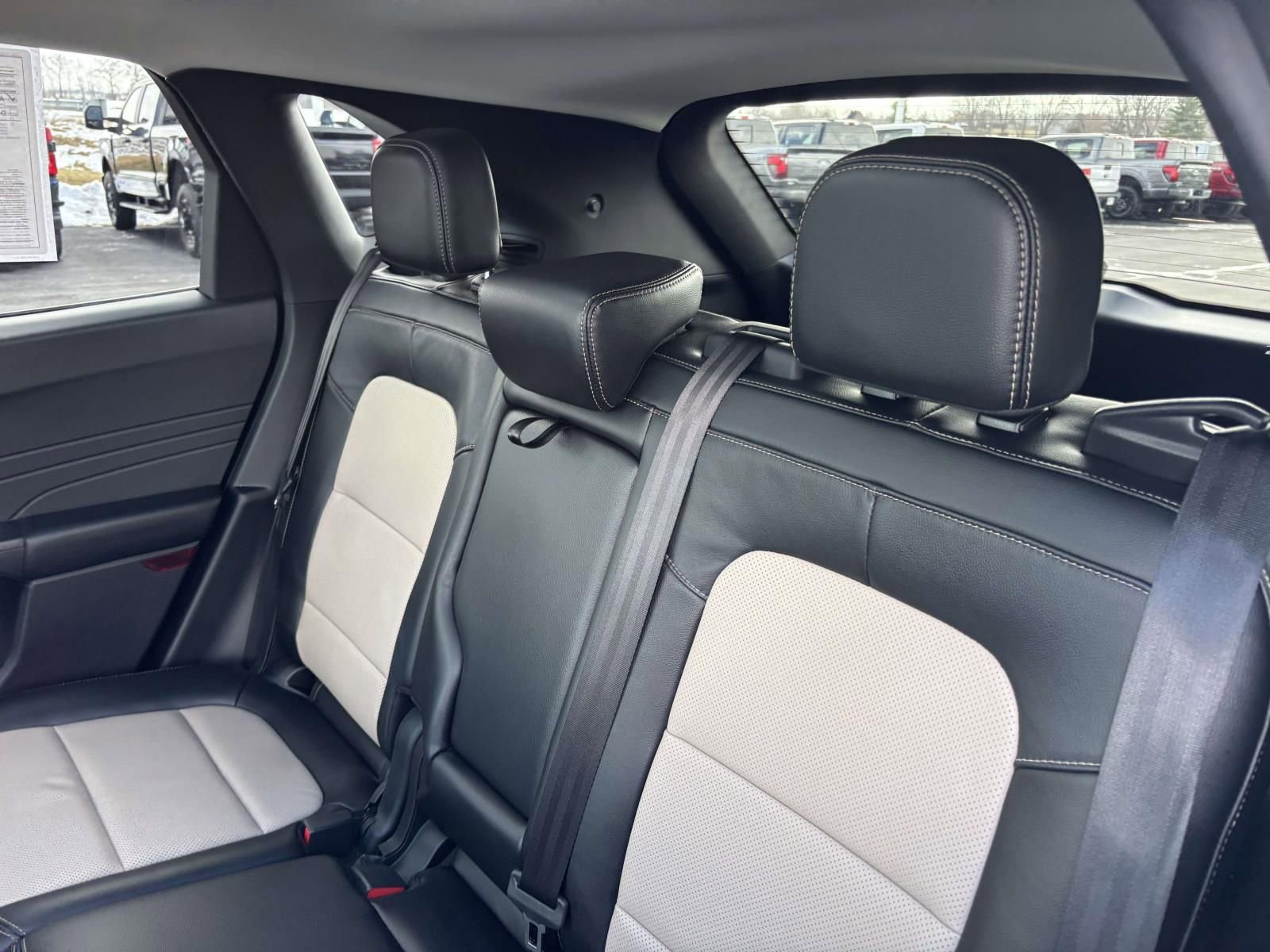 Used 2022 Ford Escape Titanium w/ Titanium Elite Package image 30