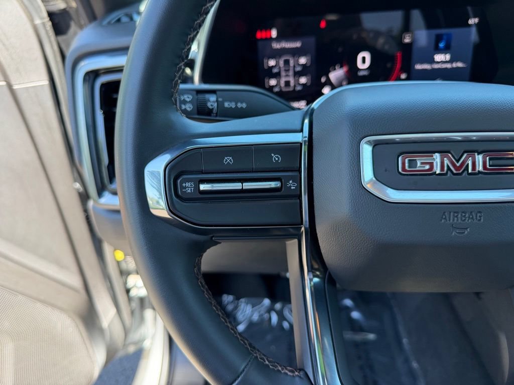 Used 2024 GMC Canyon AT4 w/ Technology Package AWD/4WD image 18