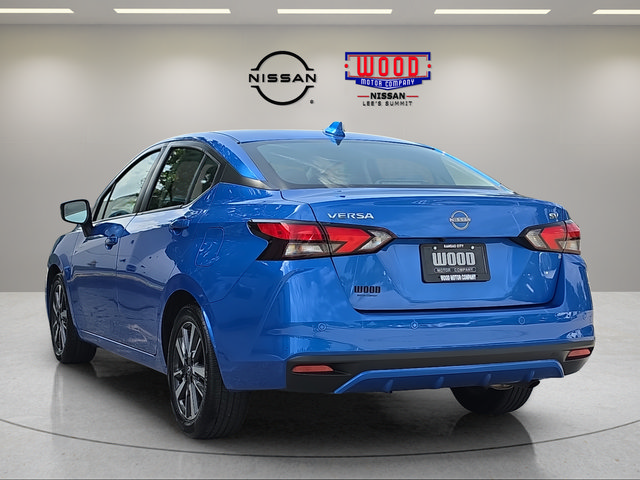 Used 2024 Nissan Versa SV FWD image 12
