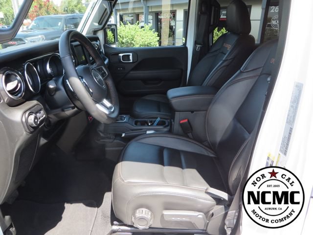 Used 2022 Jeep Wrangler Unlimited Rubicon w/ Xtreme Recon 35" Tire Package AWD/4WD image 18