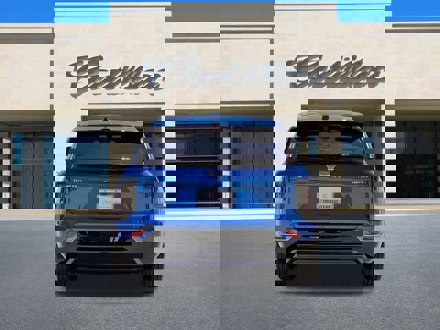New 2026 Cadillac Optiq Luxury 2 image 4