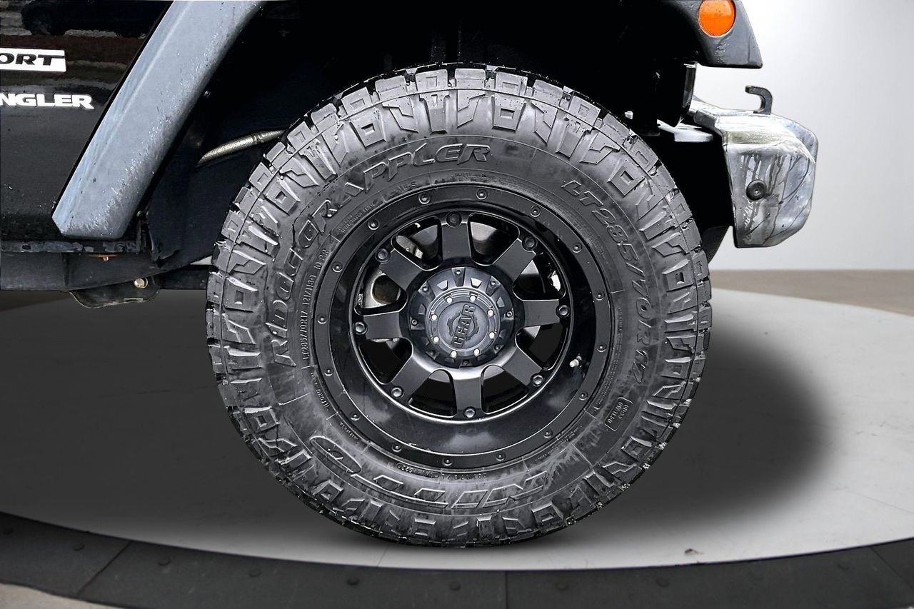 Used 2017 Jeep Wrangler Sport w/ Quick Order Package 23S image 30