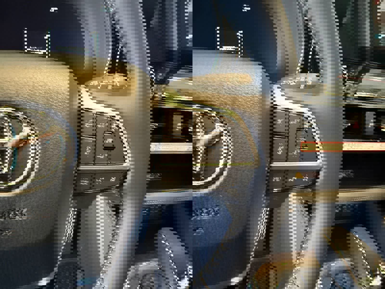 New 2026 Toyota Highlander Platinum image 20