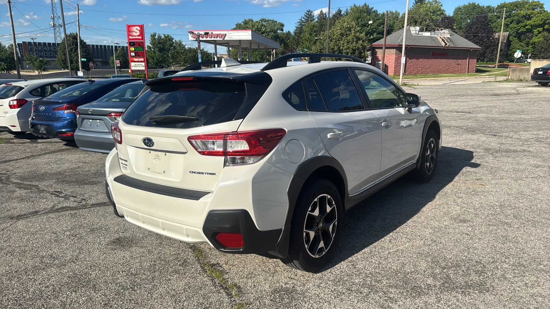 Used 2019 Subaru Crosstrek 2.0i Premium w/ Eyesight System AWD/4WD image 4