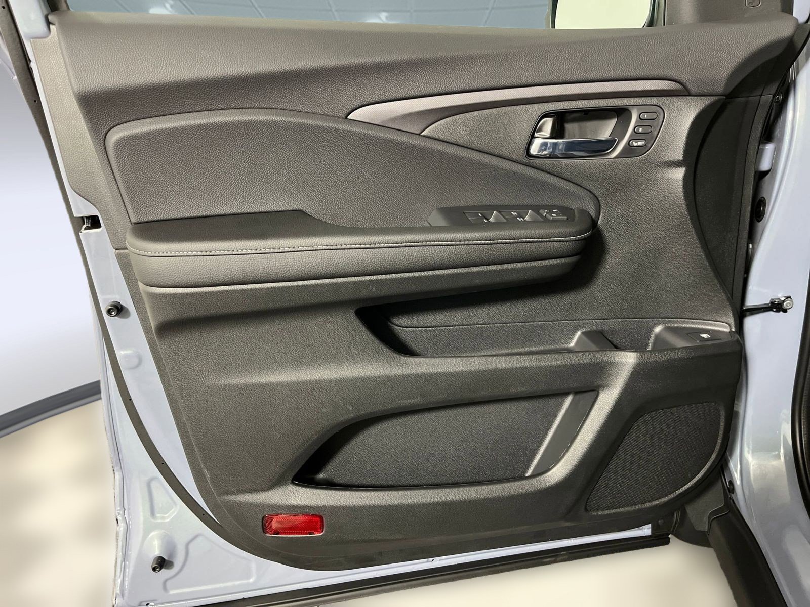 New 2026 Honda Ridgeline RTL image 17