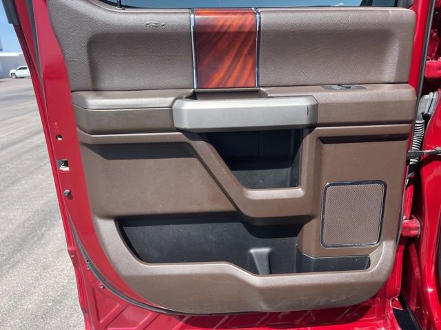 Used 2019 Ford F150 King Ranch w/ Equipment Group 601A Luxury AWD/4WD image 17