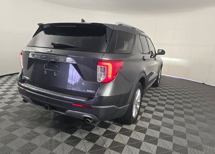 Used 2020 Ford Explorer Limited w/ Class III Trailer Tow Package AWD/4WD image 4