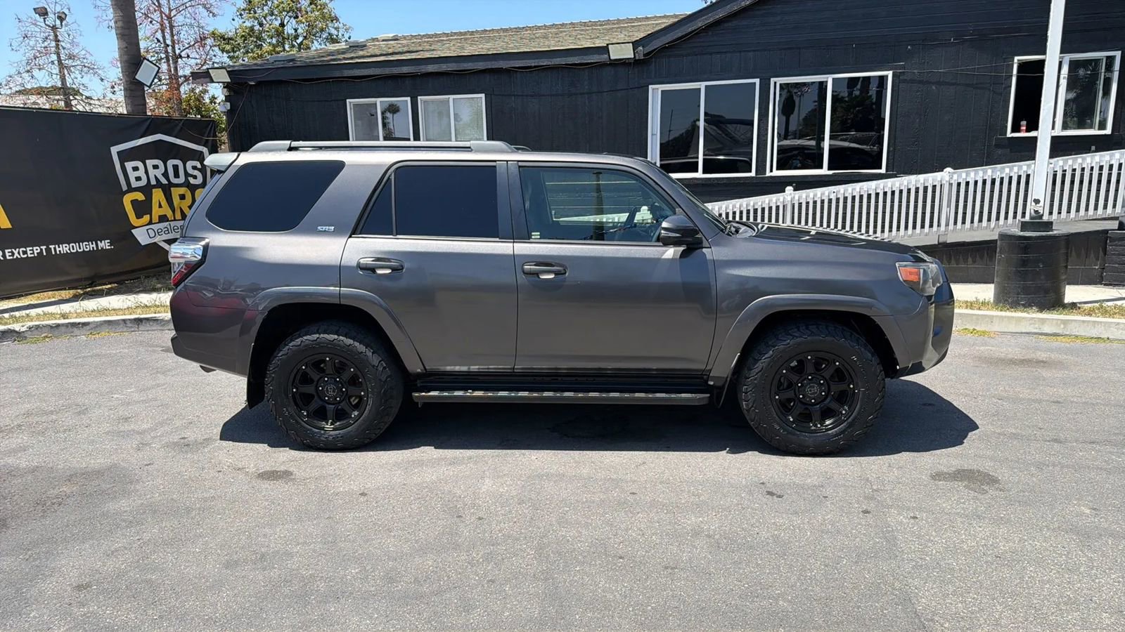Used 2015 Toyota 4Runner SR5 Premium RWD image 9