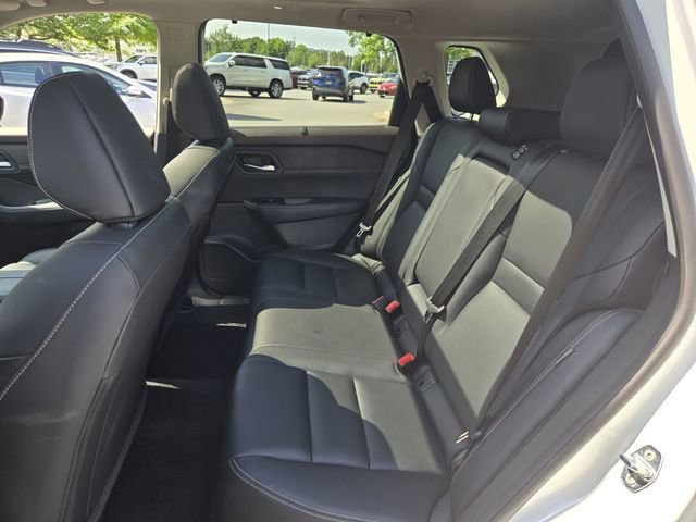 Used 2023 Nissan Rogue SL w/ SL Premium Package AWD/4WD image 12