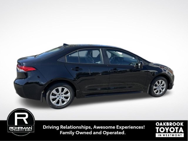 Used 2026 Toyota Corolla LE FWD image 3